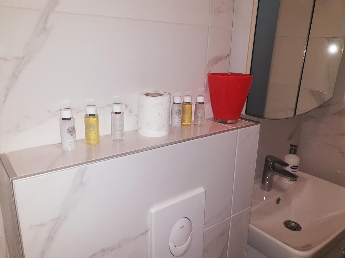 Apartman Oli SJJ Exterior foto