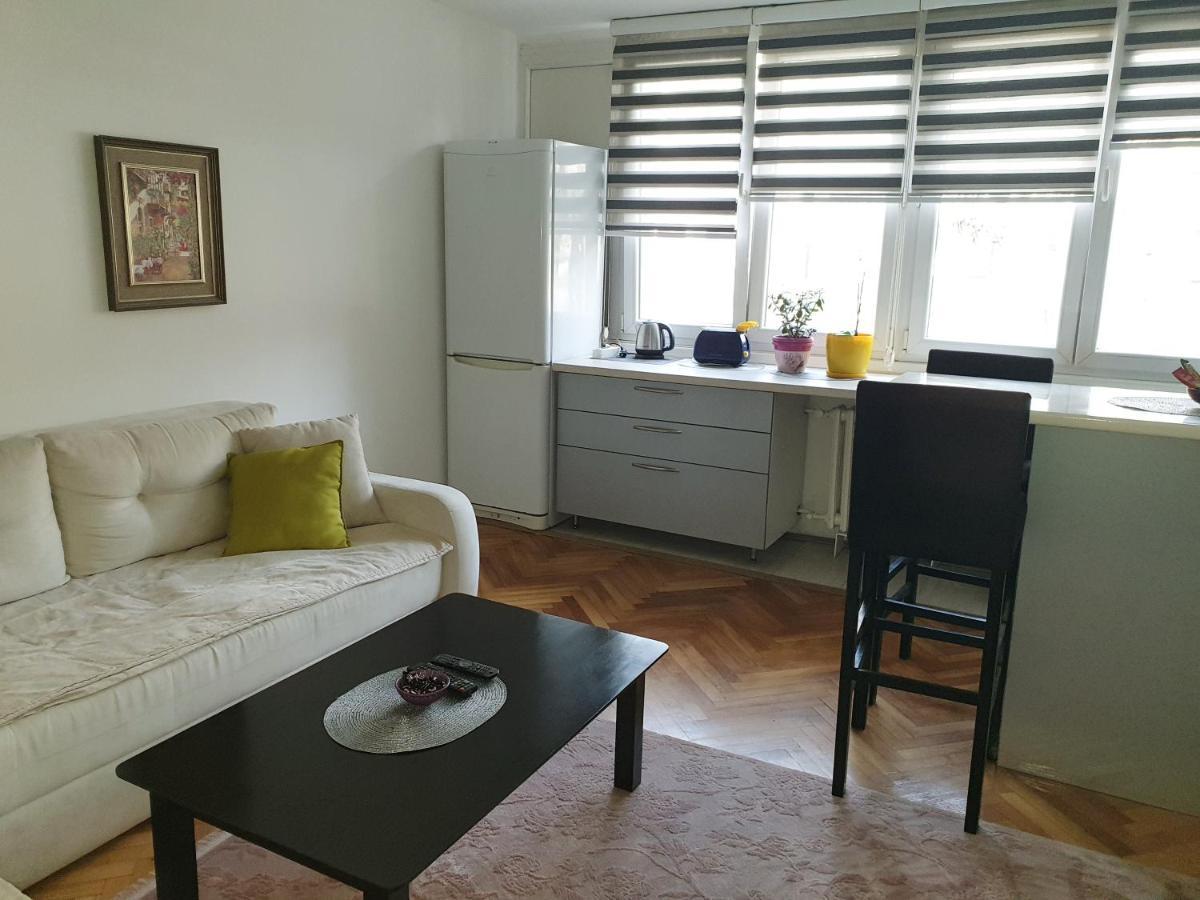Apartman Oli SJJ Exterior foto