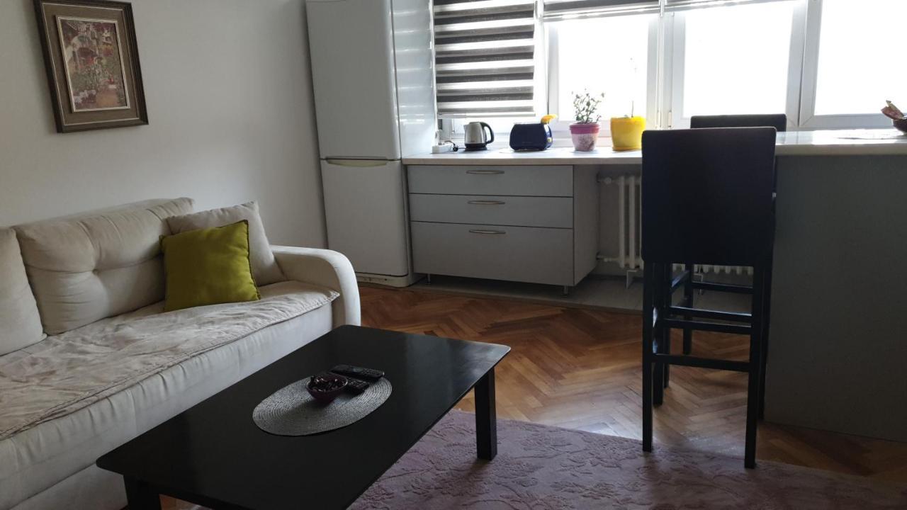 Apartman Oli SJJ Exterior foto